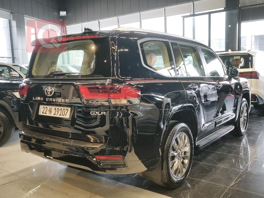 تويوتا لاندكروزر